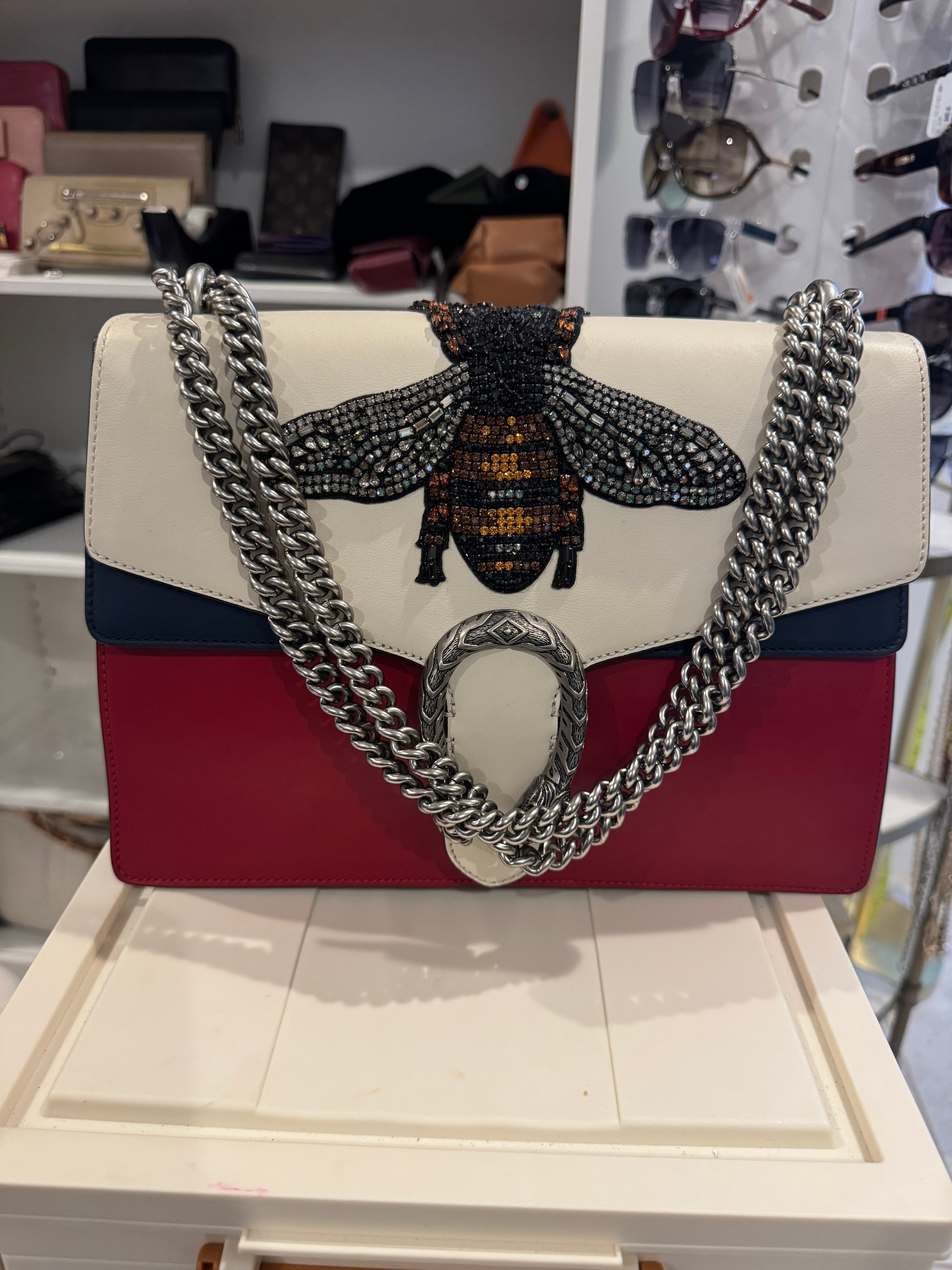 Gucci Tricolor Leather Medium Dionysus Bee Embellished Shoulder Bag