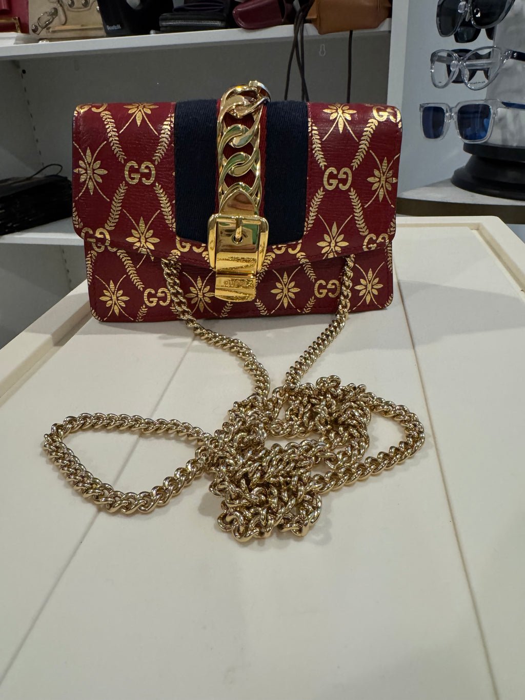 Gucci Limited Edition Sylvie Shoulder Bag – Red Leather with Gold Bee & Star Print