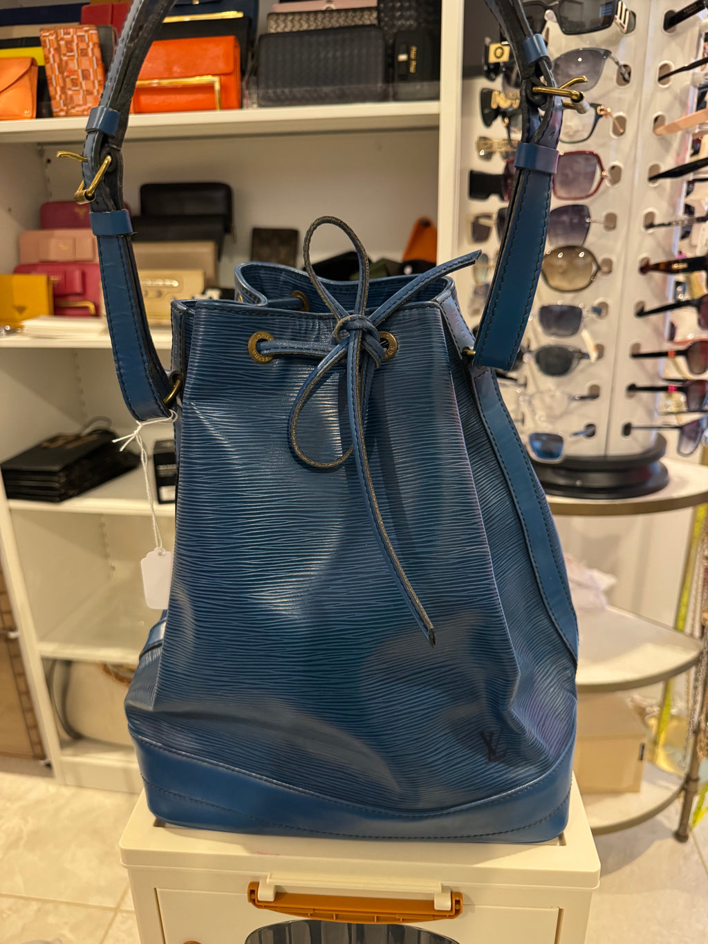 Louis Vuitton Noé Bucket Bag – Blue Epi Leather (Vintage)