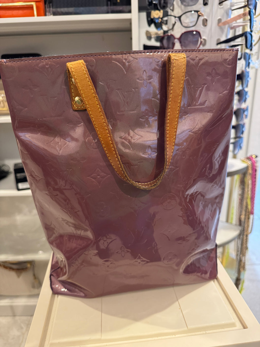 Louis Vuitton Monogram Vernis Reade MM Tote Bag – Violette Purple Patent Leather